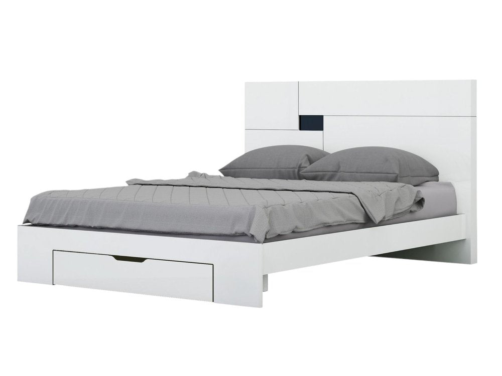 Four Piece White Solid Wood Bedroom Set with Mirror
