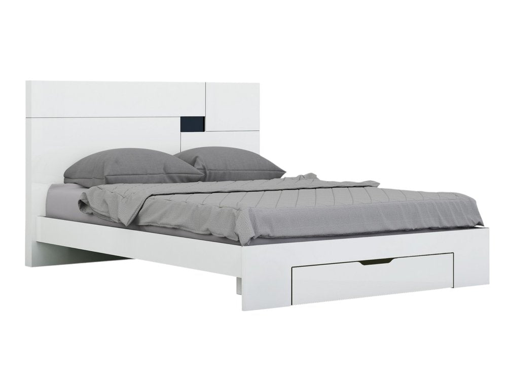 Four Piece White Solid Wood Bedroom Set with Mirror