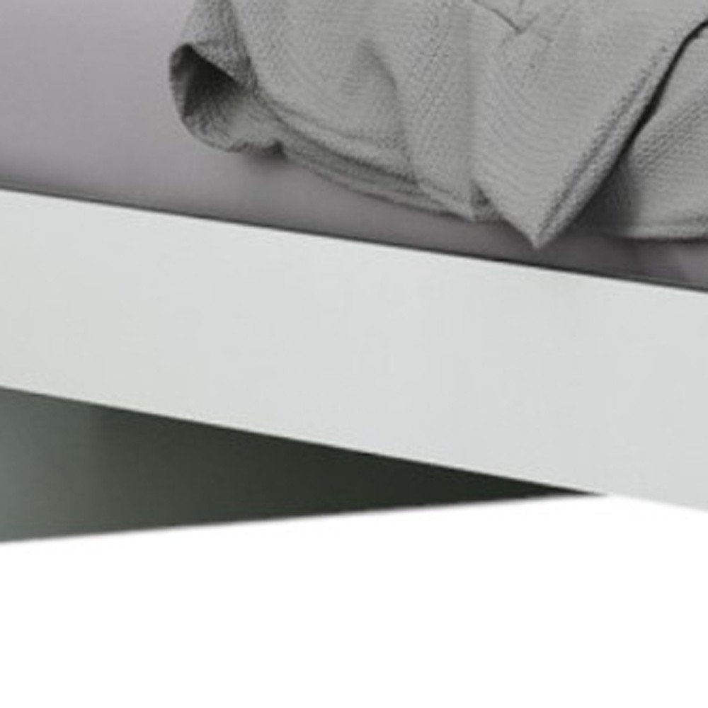 Four Piece White Solid Wood Bedroom Set with Mirror
