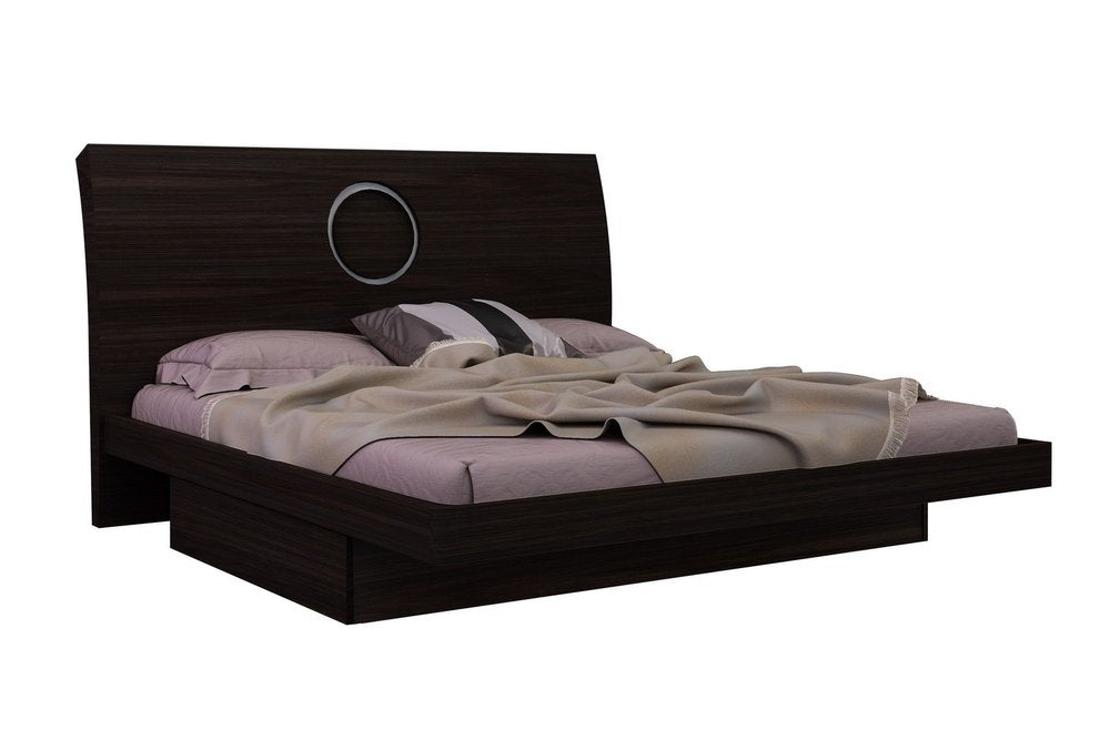 Four Piece Wood Brown Solid Wood Bedroom Set with Mirror
