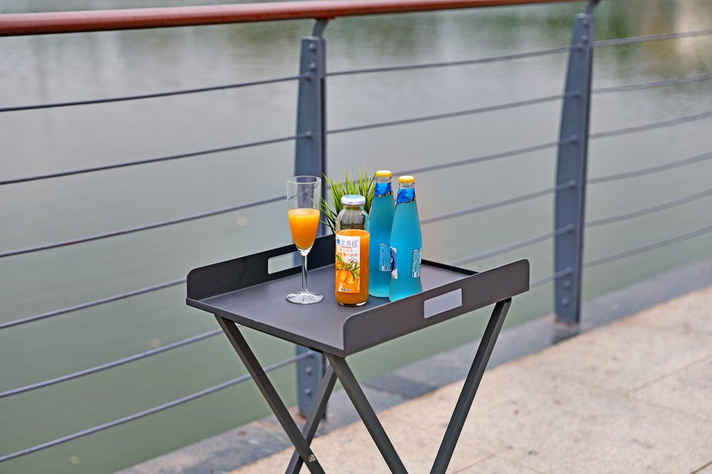 Gray Aluminum Outdoor Side Table - 19-inch