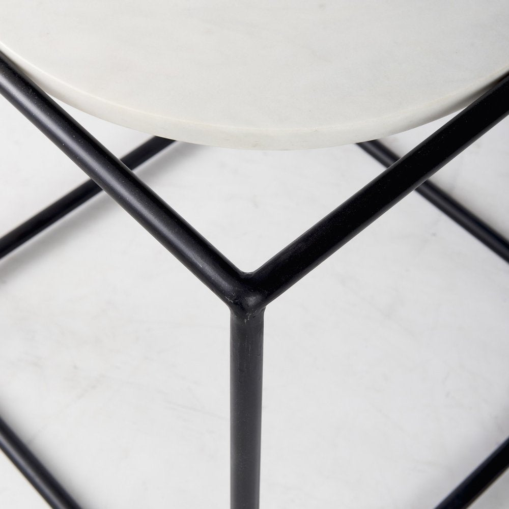 Black Marble Round End Table - 22-inch