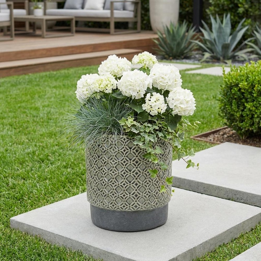 Gray Geometric Ceramic Indoor Outdoor Round Pot Planter - 6-inch