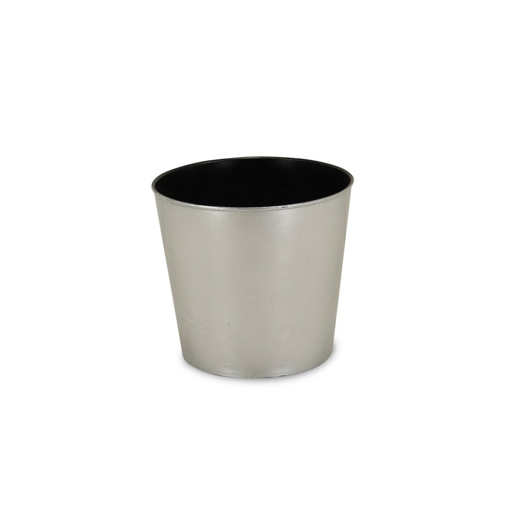 Silver Recycled Plastic Indoor Outdoor Round Pot Planter - 9-inch
