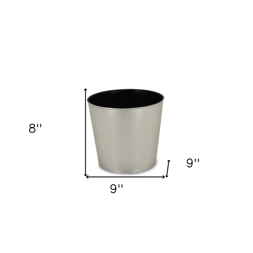 Silver Recycled Plastic Indoor Outdoor Round Pot Planter - 9-inch