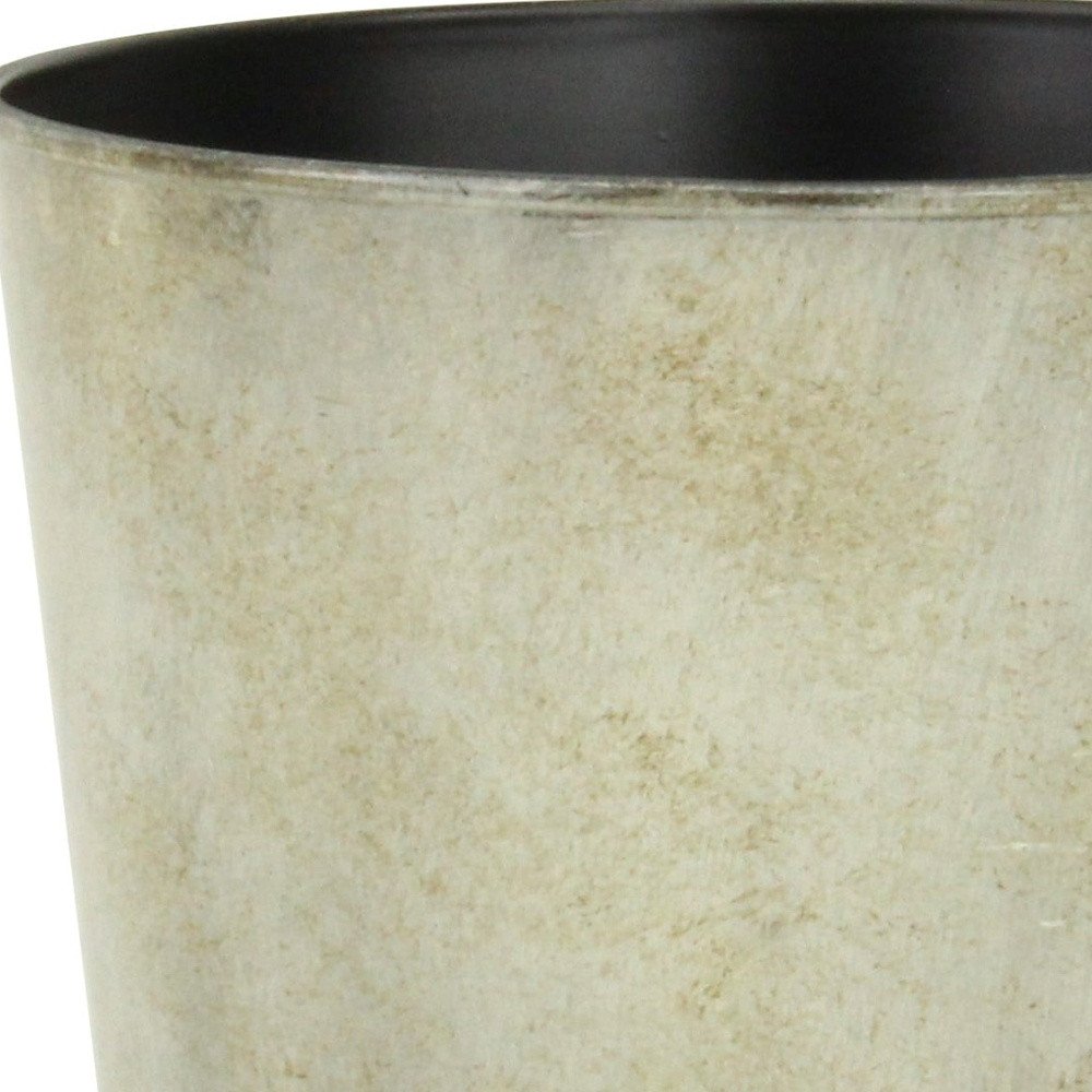 Gray Recycled Plastic Indoor Outdoor Round Pot Planter - 7-inch