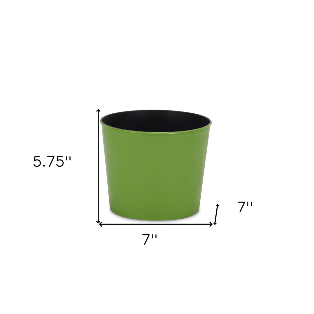 Lime Green Recycled Plastic Indoor Outdoor Round Pot Planter - 7-inch