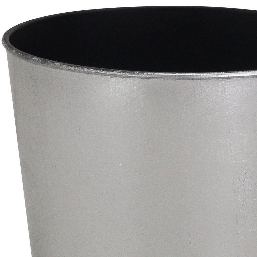 Silver Recycled Plastic Indoor Outdoor Round Pot Planter - 7-inch
