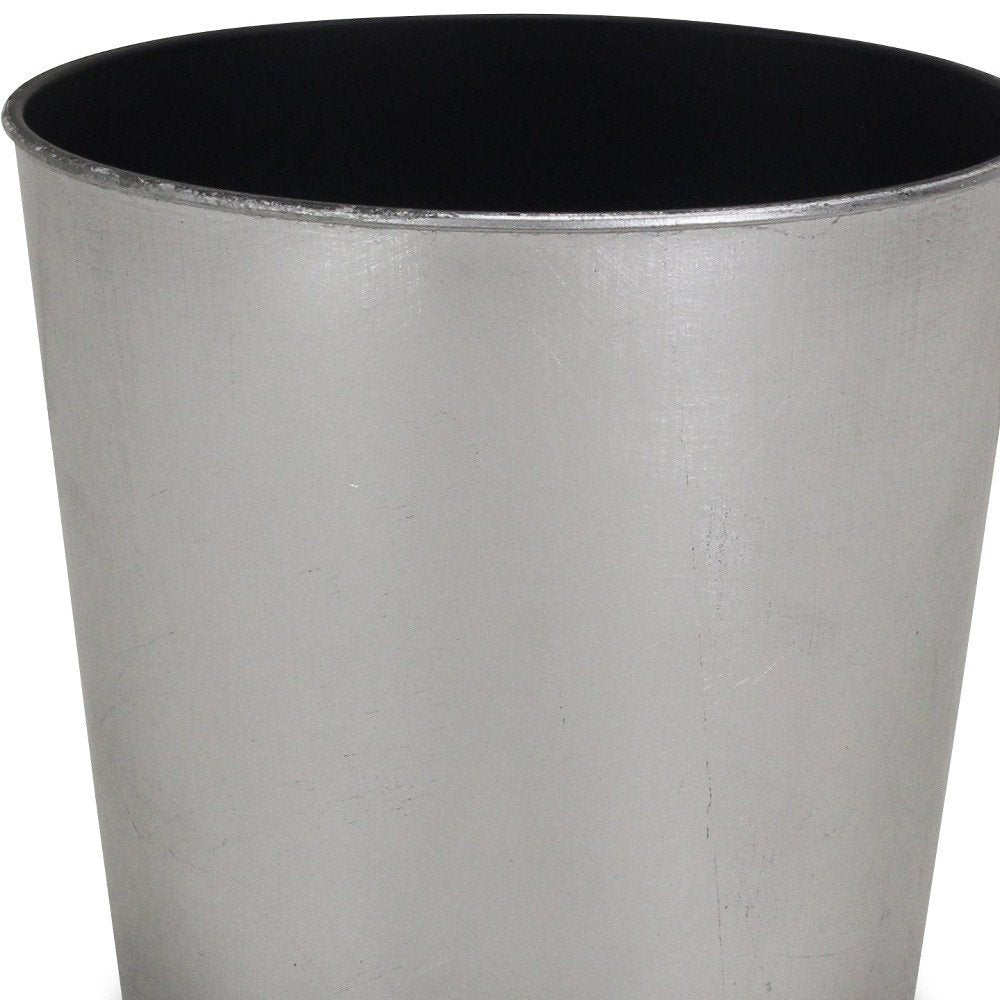 Silver Recycled Plastic Indoor Outdoor Round Pot Planter - 7-inch