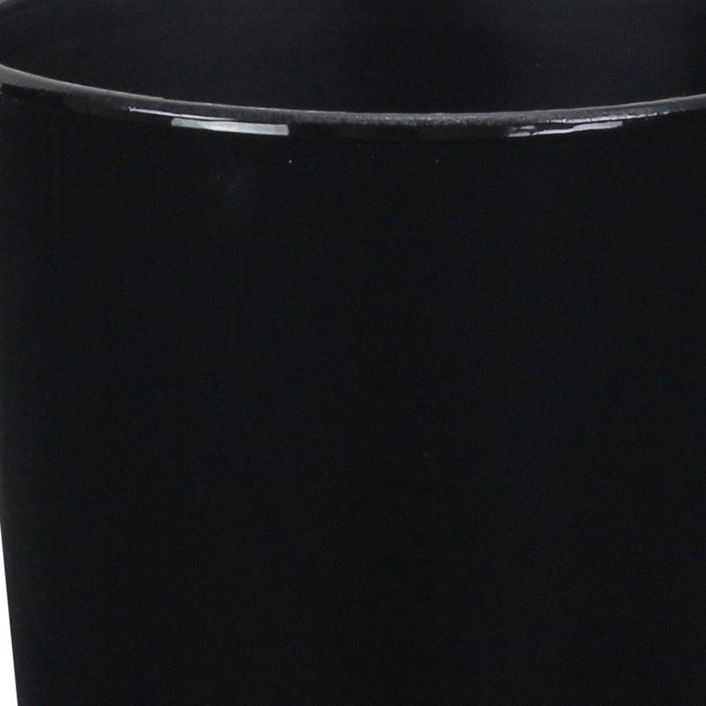 Black Recycled Plastic Indoor Outdoor Round Pot Planter - 5-inch
