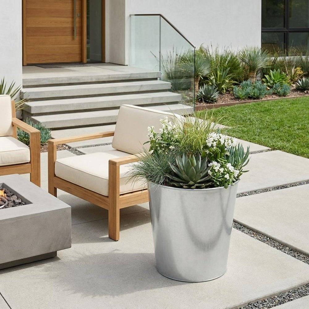 Silver Recycled Plastic Indoor Outdoor Round Pot Planter - 5-inch