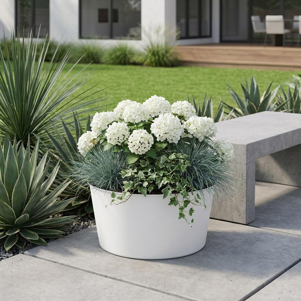 White Recycled Plastic Indoor Outdoor Round Pot Planter - 12-inch