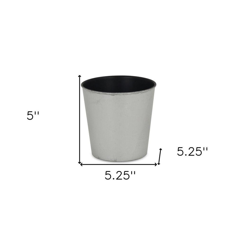 Silver Recycled Plastic Indoor Outdoor Round Pot Planter - 5-inch