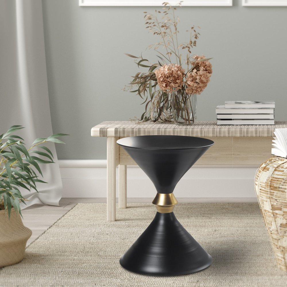 Black Iron End Table - 18-inch