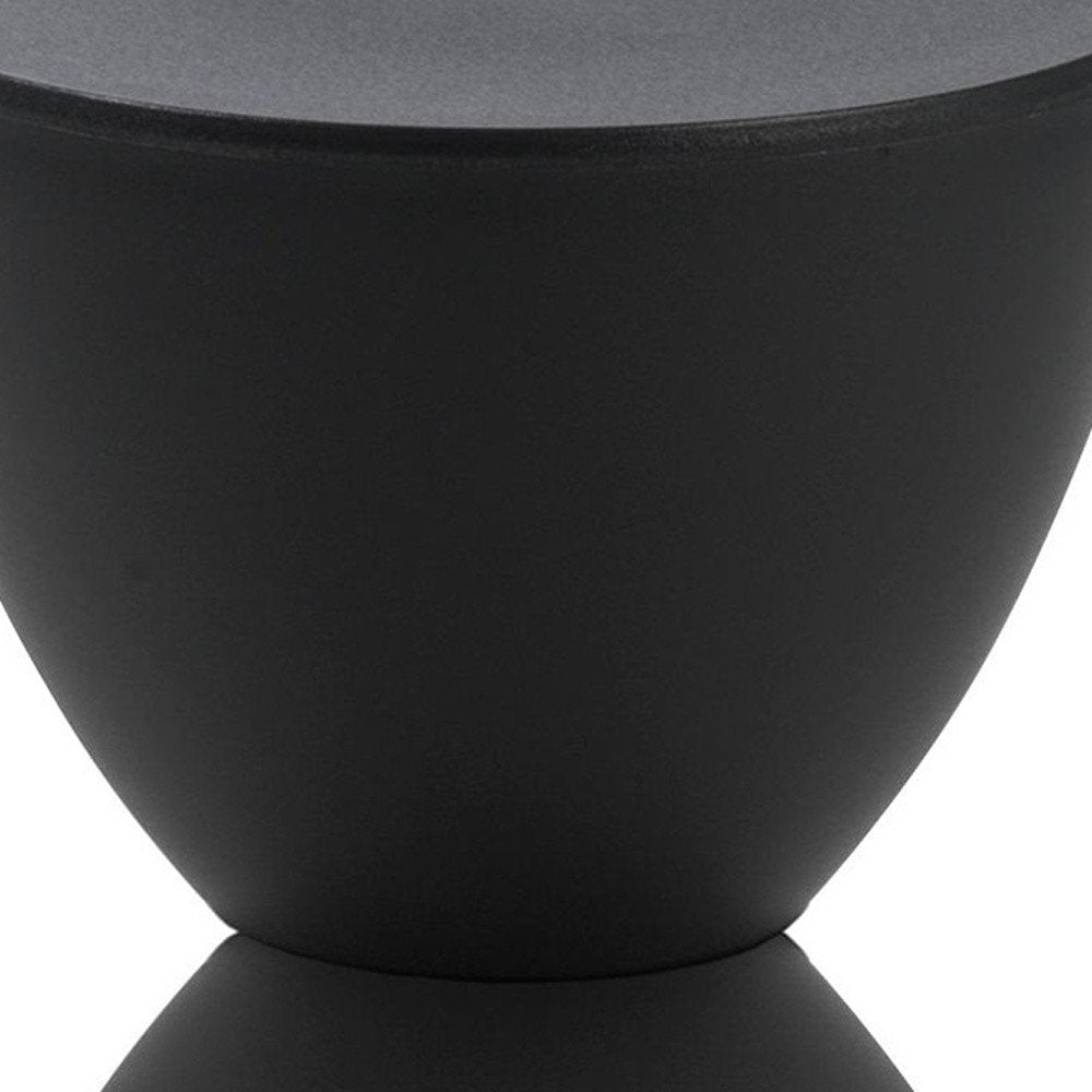 Black Heavy Duty Plastic Round End Table - 17-inch