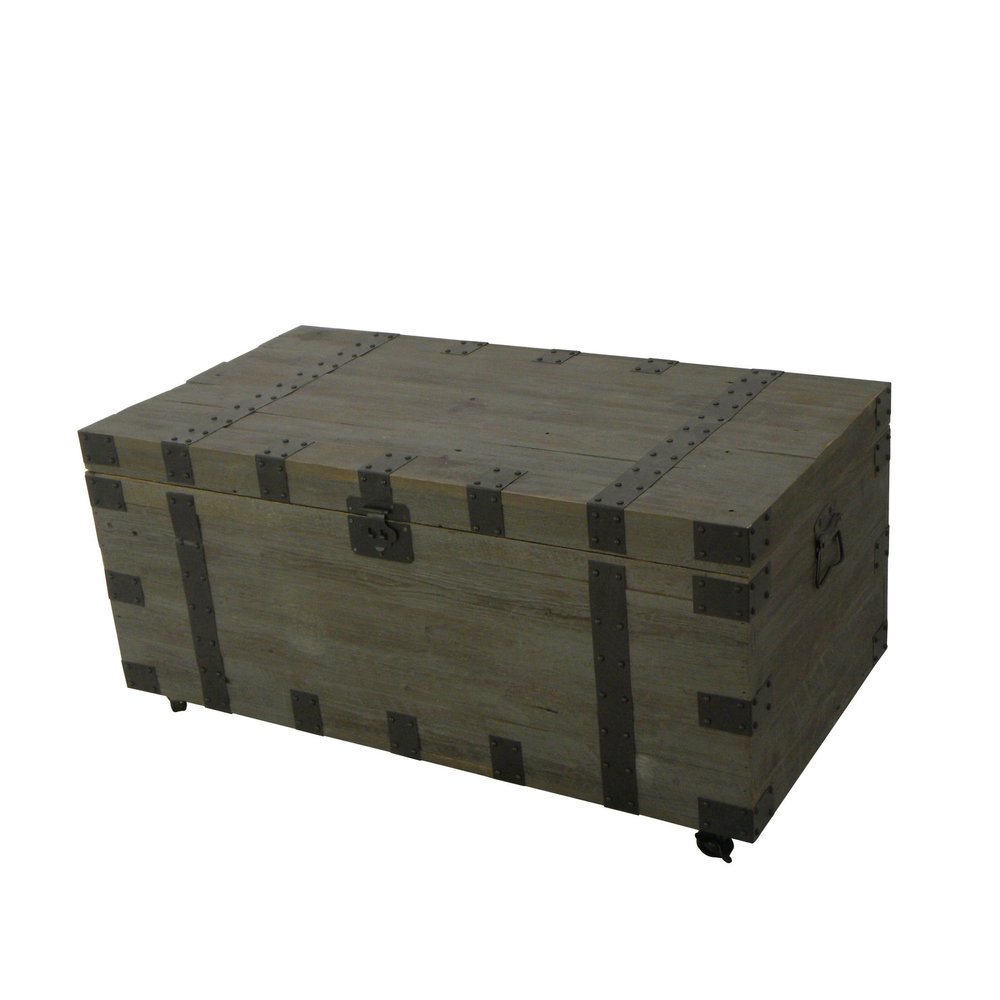 Brown Reclaimed Wood Distressed Trunk Coffee Table - 22-inch