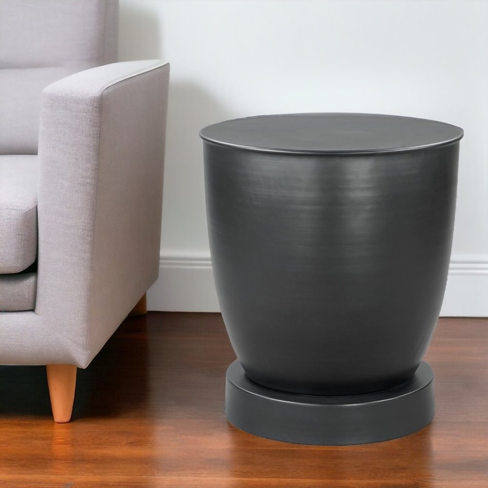 Black Iron Round Pedestal End Table - 20-inch