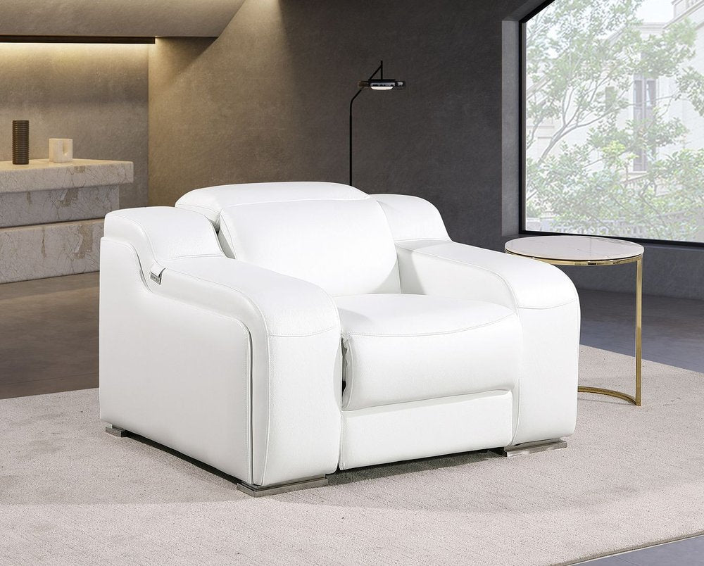 Black Italian Leather Wall Hugger Recliner with USB - 41-inch