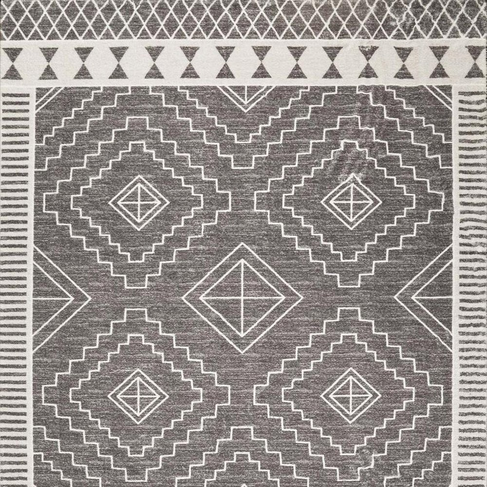 5' X 8' Gray and White Geometric Distressed Washable Area Rug