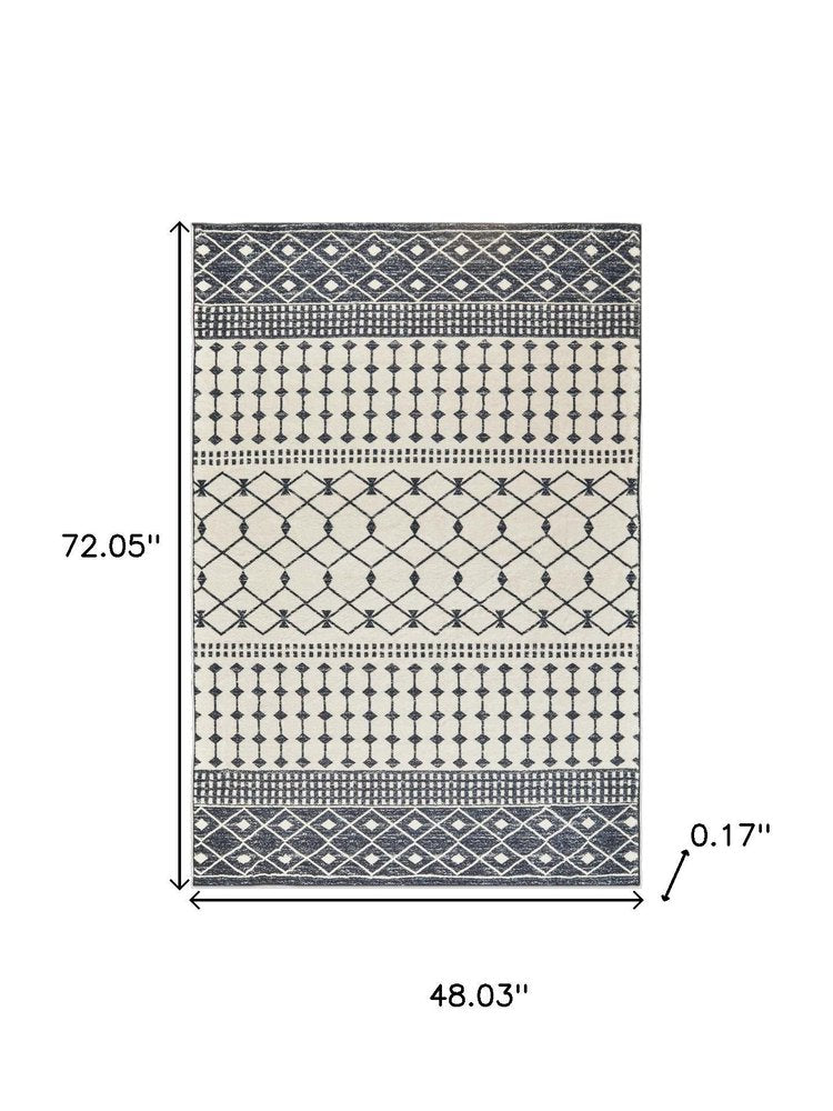 3' X 5' Dark Gray and White Geometric Distressed Washable Area Rug