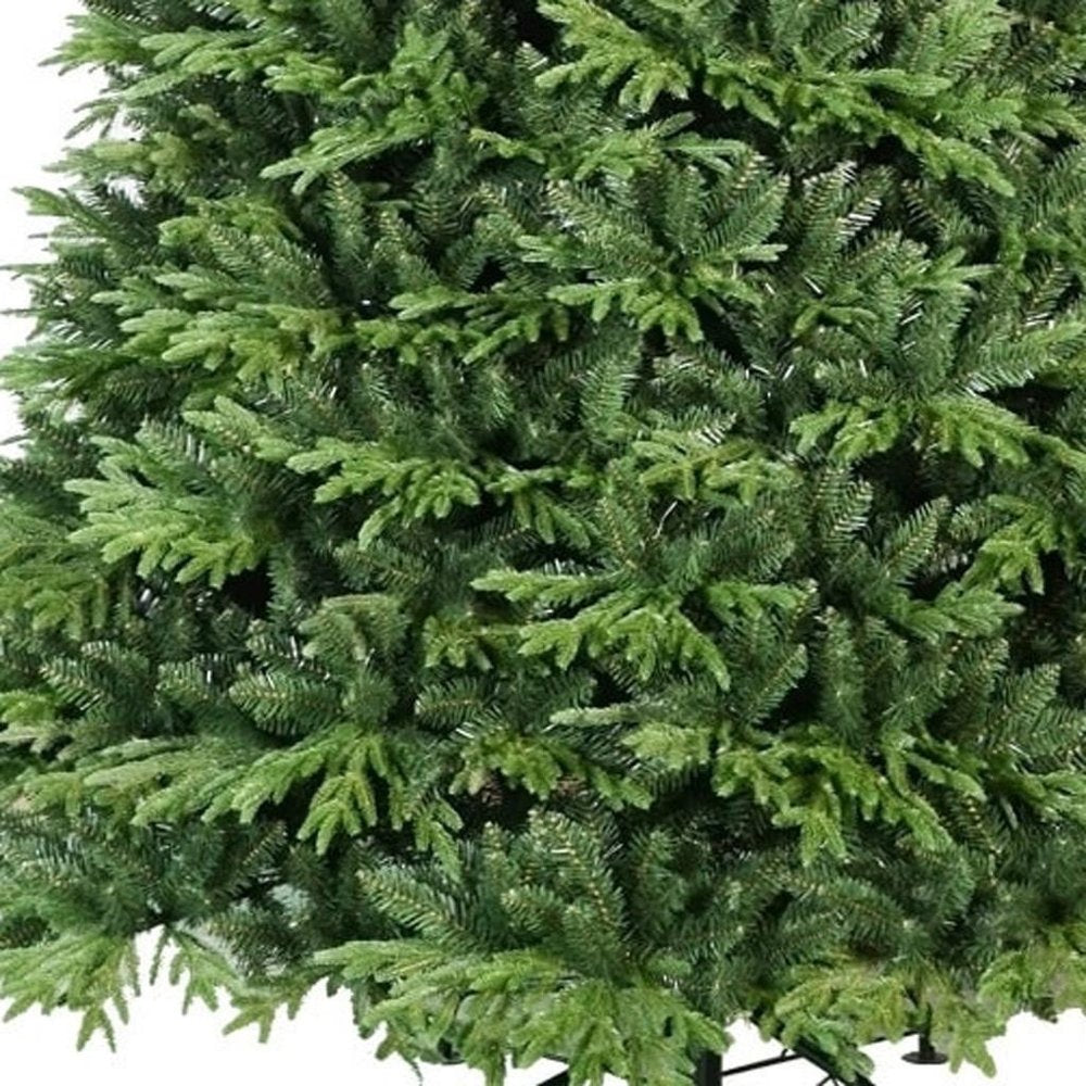 6.5' Full Pine Christmas Tree
